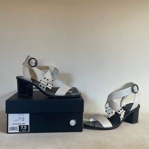 Banana republic, black and white, low block heel sandal